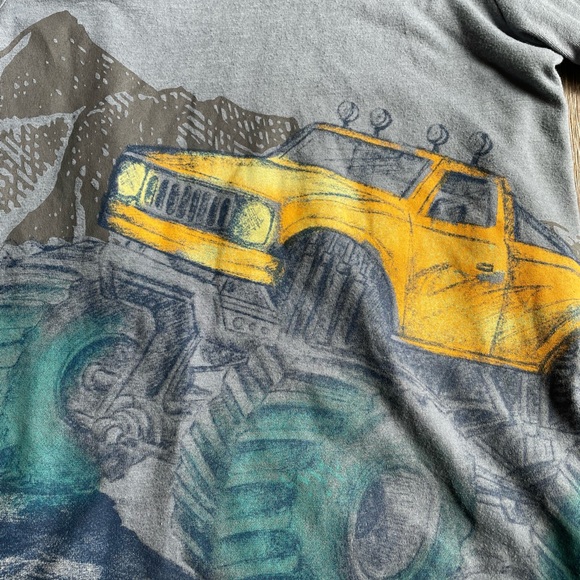 SOLD Carhartt | Monster Truck and Tool shirt bundle | 4-5 yrs - Picture 4 of 7